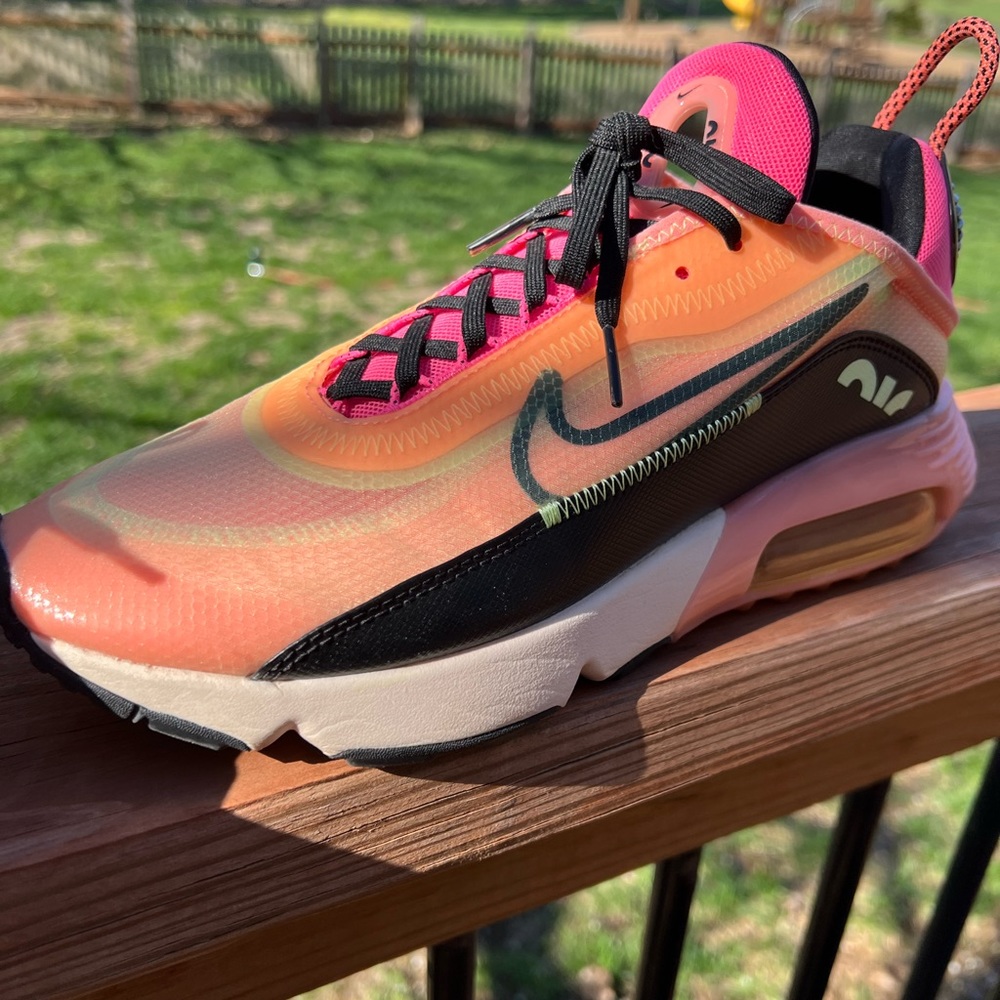 Nike Air Max 2090